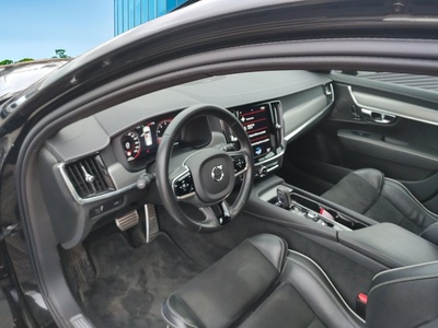 Volvo S90 B4 G R-Design Auto 145 kW (197 CV) 7 Volvo S90 B4 G R-Design Auto 145 kW (197 CV) 7