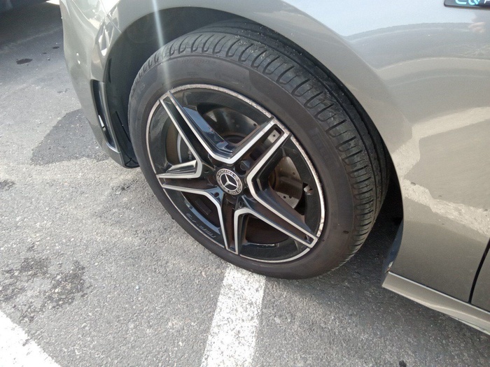 Mercedes-Benz Clase A 250 e 160 kW (218 CV) Vehículo usado en Madrid Mercedes-Benz Clase A 250 e 160 kW (218 CV) Vehículo usado en Madrid