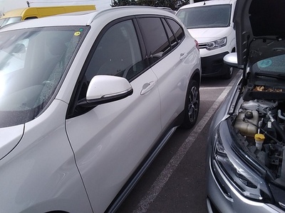 BMW X1 sDrive18d 110 kW (150 CV) 15 BMW X1 sDrive18d 110 kW (150 CV) 15