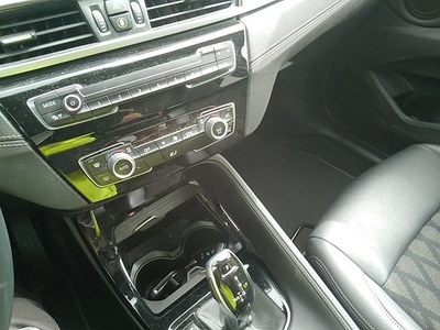 BMW X1 sDrive18d 110 kW (150 CV) 10 BMW X1 sDrive18d 110 kW (150 CV) 10