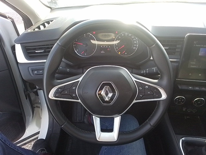 Renault Captur Intens TCe GLP 74 kW (100 CV) Vehículo usado en Madrid Renault Captur Intens TCe GLP 74 kW (100 CV) Vehículo usado en Madrid