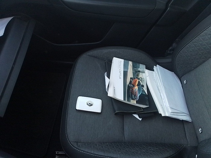 Renault Captur Intens TCe GLP 74 kW (100 CV) Vehículo usado en Madrid Renault Captur Intens TCe GLP 74 kW (100 CV) Vehículo usado en Madrid