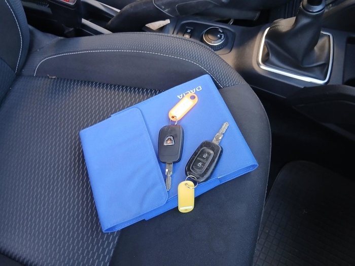 Dacia Duster Comfort Blue dCi 85 kW (115 CV) 4X4 Vehículo usado en Madrid Dacia Duster Comfort Blue dCi 85 kW (115 CV) 4X4 Vehículo usado en Madrid