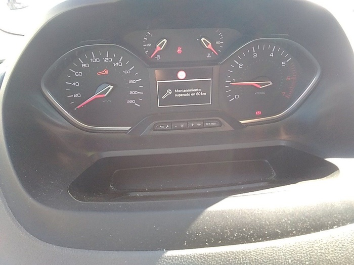 Peugeot Rifter BlueHDi 100 Active Long 73 kW (100 CV) Vehículo usado en Madrid Peugeot Rifter BlueHDi 100 Active Long 73 kW (100 CV) Vehículo usado en Madrid