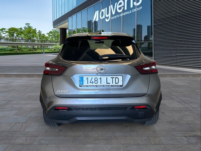 Nissan Juke DIG-T N-Connecta 4x2 84 kW (114 CV) Vehículo usado en Madrid Nissan Juke DIG-T N-Connecta 4x2 84 kW (114 CV) Vehículo usado en Madrid