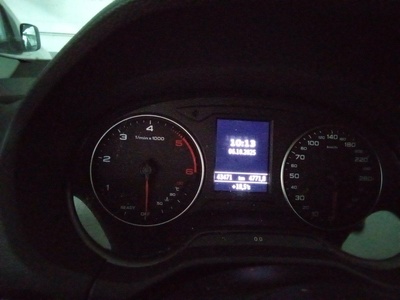 Audi Q2 Advanced 30 TDI 85 kW (116 CV) S tronic 8 Audi Q2 Advanced 30 TDI 85 kW (116 CV) S tronic 8