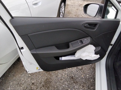 Renault Clio Business TCe 74 kW (100 CV) GLP 13 Renault Clio Business TCe 74 kW (100 CV) GLP 13