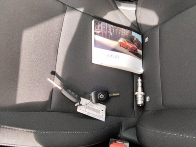 Renault Clio Business TCe 74 kW (100 CV) GLP 12 Renault Clio Business TCe 74 kW (100 CV) GLP 12