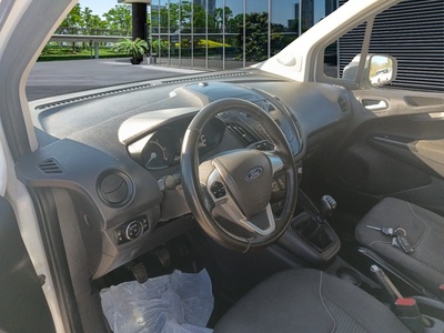 Ford Transit Courier Furgon 1.5 TDCI Trend 56 kW (75 CV) 7 Ford Transit Courier Furgon 1.5 TDCI Trend 56 kW (75 CV) 7