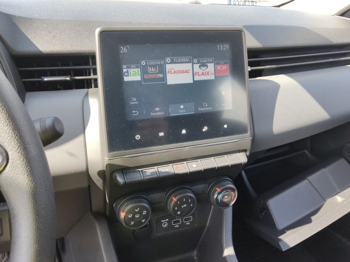 Renault Clio Business TCe 74 kW (100 CV) GLP Vehículo usado en Madrid Renault Clio Business TCe 74 kW (100 CV) GLP Vehículo usado en Madrid