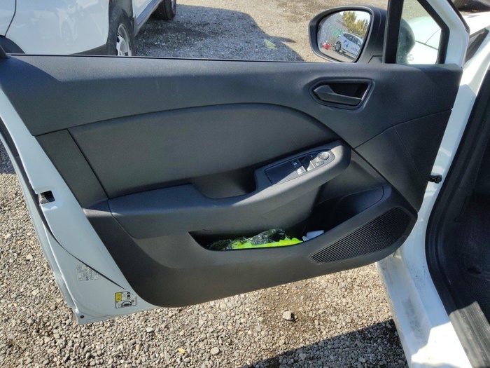 Renault Clio Business TCe 74 kW (100 CV) GLP Vehículo usado en Madrid Renault Clio Business TCe 74 kW (100 CV) GLP Vehículo usado en Madrid