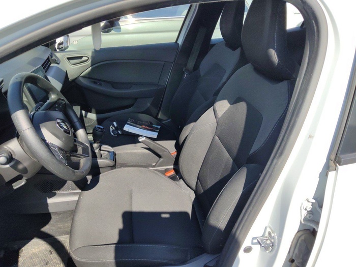 Renault Clio Business TCe 74 kW (100 CV) GLP Vehículo usado en Madrid Renault Clio Business TCe 74 kW (100 CV) GLP Vehículo usado en Madrid