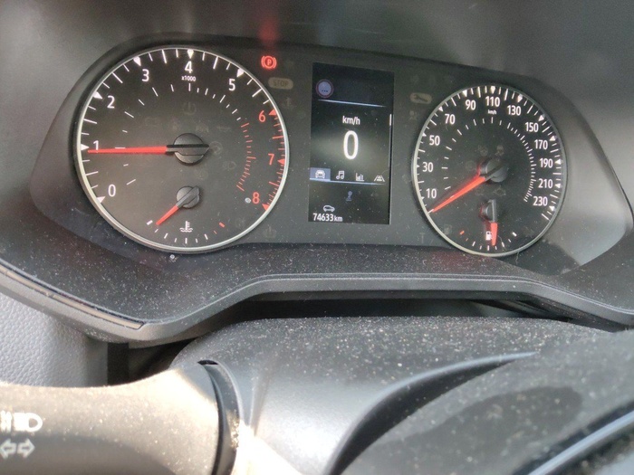 Renault Clio Business TCe 74 kW (100 CV) GLP Vehículo usado en Madrid Renault Clio Business TCe 74 kW (100 CV) GLP Vehículo usado en Madrid