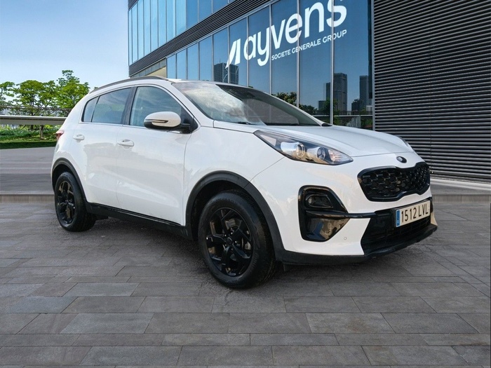 Kia Sportage 1.6 MHEV Black Edition 100 kW (136 CV) Vehículo usado en Madrid Kia Sportage 1.6 MHEV Black Edition 100 kW (136 CV) Vehículo usado en Madrid