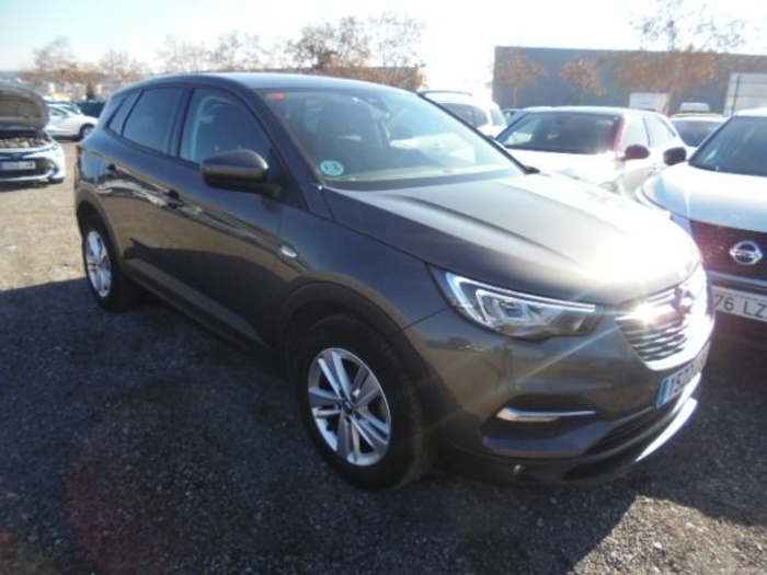 Opel Grandland X 1.5 CDTi Edition 96 kW (130 CV) Vehículo usado en Madrid Opel Grandland X 1.5 CDTi Edition 96 kW (130 CV) Vehículo usado en Madrid