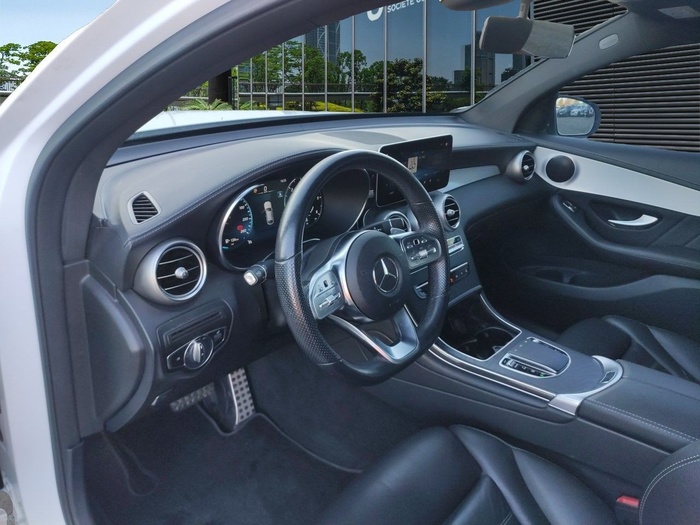 Mercedes-Benz GLC Coupé 300 d 4Matic 180 kW (245 CV) Vehículo usado en Madrid Mercedes-Benz GLC Coupé 300 d 4Matic 180 kW (245 CV) Vehículo usado en Madrid