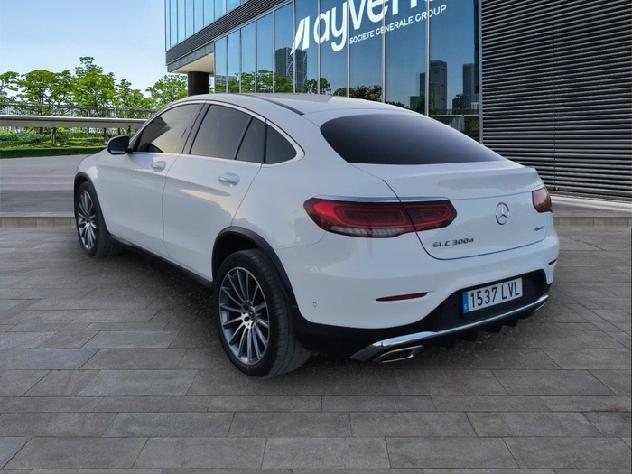 Mercedes-Benz GLC Coupé 300 d 4Matic 180 kW (245 CV) Vehículo usado en Madrid Mercedes-Benz GLC Coupé 300 d 4Matic 180 kW (245 CV) Vehículo usado en Madrid