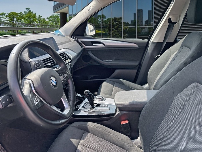 BMW X3 xDrive30e 215 kW (292 CV) Vehículo usado en Madrid BMW X3 xDrive30e 215 kW (292 CV) Vehículo usado en Madrid