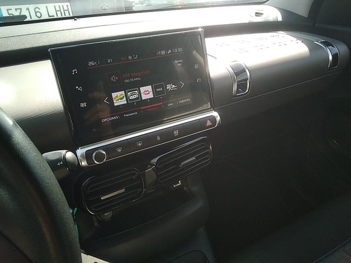 Citroen C4 Cactus BlueHDi 100 S&S Shine 75 kW (102 CV) Vehículo usado en Madrid Citroen C4 Cactus BlueHDi 100 S&S Shine 75 kW (102 CV) Vehículo usado en Madrid