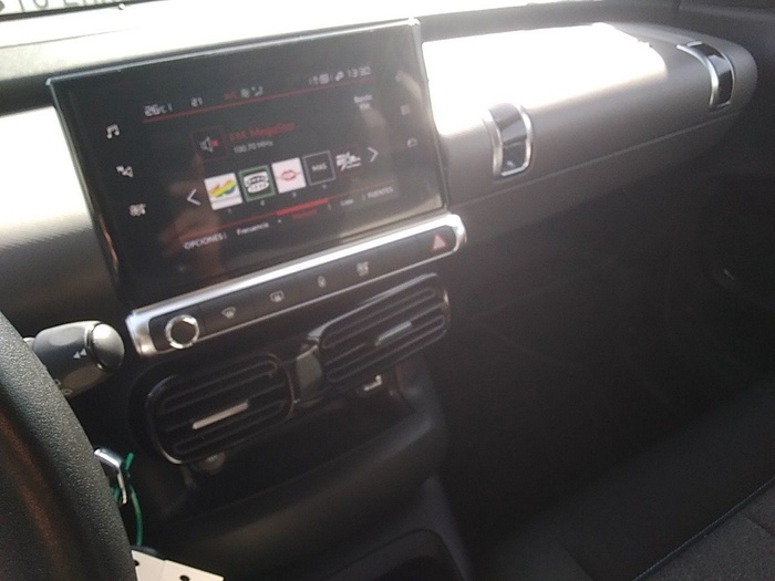 Citroen C4 Cactus BlueHDi 100 S&S Shine 75 kW (102 CV) Vehículo usado en Madrid Citroen C4 Cactus BlueHDi 100 S&S Shine 75 kW (102 CV) Vehículo usado en Madrid