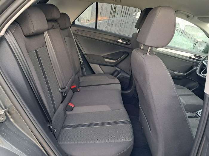 Volkswagen T-Roc Life 2.0 TDI 85 kW (115 CV) Vehículo usado en Madrid Volkswagen T-Roc Life 2.0 TDI 85 kW (115 CV) Vehículo usado en Madrid