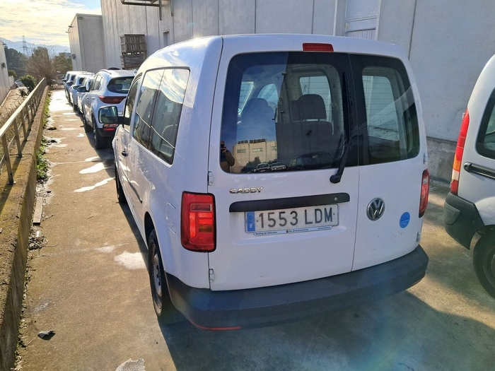 Volkswagen Caddy Profesional Kombi Profesional 2.0 TDI BMT 55 kW (75 CV) Vehículo usado en Madrid Volkswagen Caddy Profesional Kombi Profesional 2.0 TDI BMT 55 kW (75 CV) Vehículo usado en Madrid