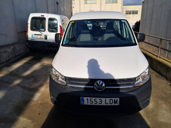 Volkswagen Caddy Profesional Kombi Profesional 2.0 TDI BMT 55 kW (75 CV) Vehículo usado en Madrid Volkswagen Caddy Profesional Kombi Profesional 2.0 TDI BMT 55 kW (75 CV) Vehículo usado en Madrid