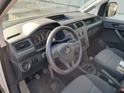 Volkswagen Caddy Profesional Kombi Profesional 2.0 TDI BMT 55 kW (75 CV) 7 Volkswagen Caddy Profesional Kombi Profesional 2.0 TDI BMT 55 kW (75 CV) 7