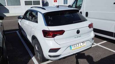 Volkswagen T-Roc Advance R-Line 1.0 TSI 81 kW (110 CV) 2 Volkswagen T-Roc Advance R-Line 1.0 TSI 81 kW (110 CV) 2
