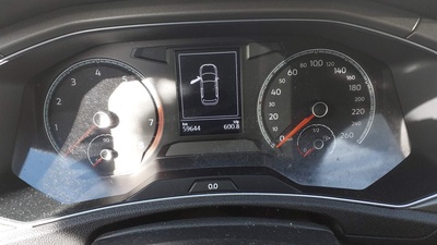 Volkswagen T-Roc Advance R-Line 1.0 TSI 81 kW (110 CV) 6 Volkswagen T-Roc Advance R-Line 1.0 TSI 81 kW (110 CV) 6