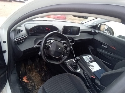 Peugeot 208 BlueHDi 100 Active 75 kW (100 CV) 7 Peugeot 208 BlueHDi 100 Active 75 kW (100 CV) 7