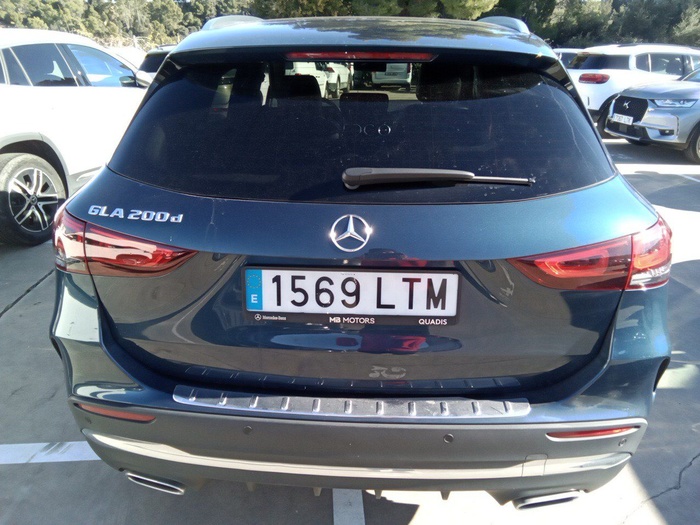 Mercedes-Benz GLA 200 D 110 kW (150 CV) Vehículo usado en Madrid Mercedes-Benz GLA 200 D 110 kW (150 CV) Vehículo usado en Madrid