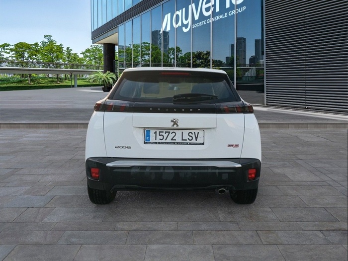 Peugeot 2008 BlueHDi 110 S&S Active Pack 81 kW (110 CV) Vehículo usado en Madrid Peugeot 2008 BlueHDi 110 S&S Active Pack 81 kW (110 CV) Vehículo usado en Madrid