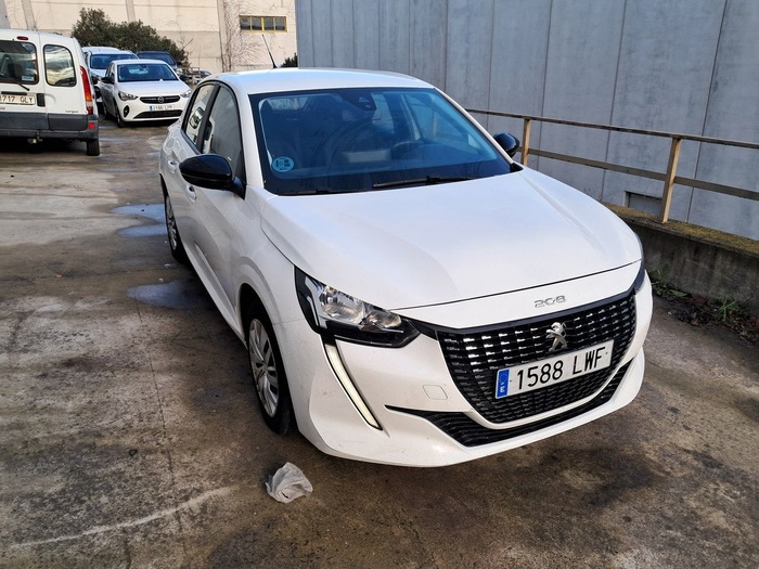 Peugeot 208 BlueHDi 100 Active 75 kW (100 CV) Vehículo usado en Madrid Peugeot 208 BlueHDi 100 Active 75 kW (100 CV) Vehículo usado en Madrid