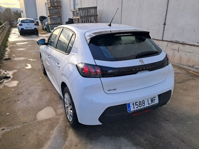 Peugeot 208 BlueHDi 100 Active 75 kW (100 CV) 6 Peugeot 208 BlueHDi 100 Active 75 kW (100 CV) 6