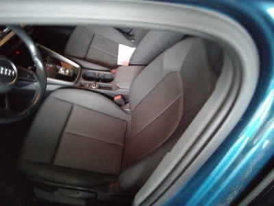 Audi A3 Sportback 30 TFSI 81 kW (110 CV) S tronic 15 Audi A3 Sportback 30 TFSI 81 kW (110 CV) S tronic 15