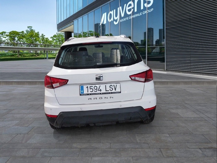 SEAT Arona 1.0 TSI Style Go2 81 kW (110 CV) Vehículo usado en Madrid SEAT Arona 1.0 TSI Style Go2 81 kW (110 CV) Vehículo usado en Madrid