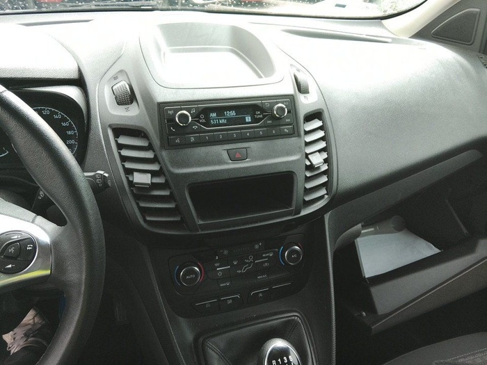 Ford Transit Connect Kombi 1.5 TDCI Trend 220 L1 74 kW (100 CV) Vehículo usado en Madrid Ford Transit Connect Kombi 1.5 TDCI Trend 220 L1 74 kW (100 CV) Vehículo usado en Madrid