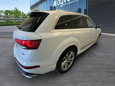 Audi Q7 S line 45 TDI quattro 170 kW (231 CV) tiptronic 4 Audi Q7 S line 45 TDI quattro 170 kW (231 CV) tiptronic 4