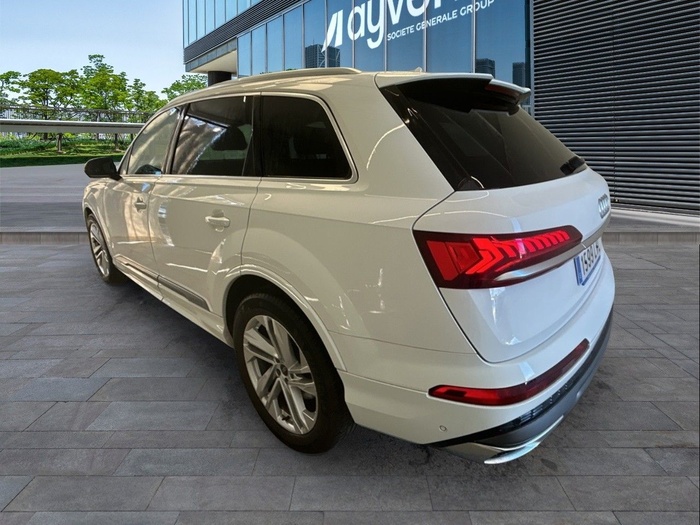 Audi Q7 S line 45 TDI quattro 170 kW (231 CV) tiptronic Vehículo usado en Madrid Audi Q7 S line 45 TDI quattro 170 kW (231 CV) tiptronic Vehículo usado en Madrid