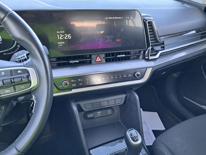 Kia Sportage 1.6 T-GDi MHEV Drive 4x2 112 kW (150 CV) Vehículo usado en Madrid Kia Sportage 1.6 T-GDi MHEV Drive 4x2 112 kW (150 CV) Vehículo usado en Madrid