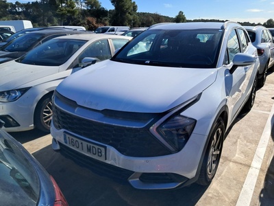 Kia Sportage 1.6 T-GDi MHEV Drive 4x2 112 kW (150 CV) 1 Kia Sportage 1.6 T-GDi MHEV Drive 4x2 112 kW (150 CV) 1