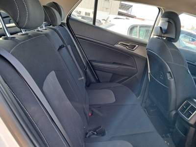 Kia Sportage 1.6 T-GDi MHEV Drive 4x2 112 kW (150 CV) 9 Kia Sportage 1.6 T-GDi MHEV Drive 4x2 112 kW (150 CV) 9