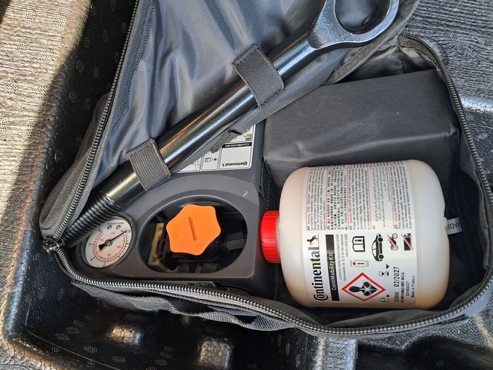 Kia Sportage 1.6 T-GDi MHEV Drive 4x2 112 kW (150 CV) Vehículo usado en Madrid Kia Sportage 1.6 T-GDi MHEV Drive 4x2 112 kW (150 CV) Vehículo usado en Madrid