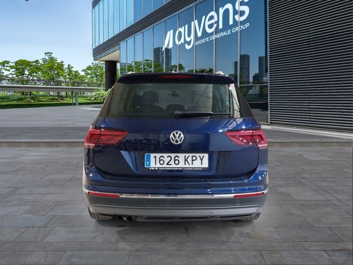 Volkswagen Tiguan Sport 2.0 TDI 4Motion 140 kW (190 CV) DSG Vehículo usado en Madrid Volkswagen Tiguan Sport 2.0 TDI 4Motion 140 kW (190 CV) DSG Vehículo usado en Madrid