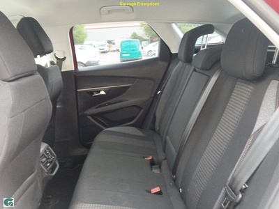 Peugeot 3008 BlueHDI 130 S&S Active EAT8 96 kW (130 CV) 13 Peugeot 3008 BlueHDI 130 S&S Active EAT8 96 kW (130 CV) 13