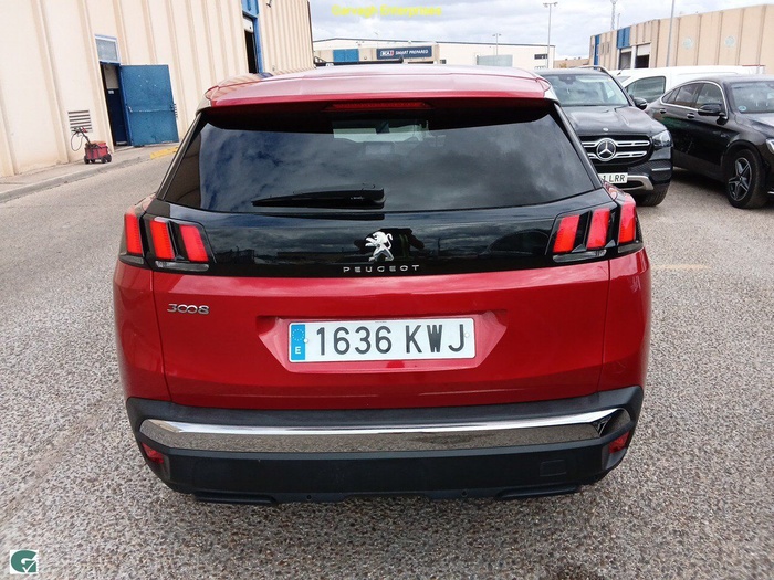 Peugeot 3008 BlueHDI 130 S&S Active EAT8 96 kW (130 CV) Vehículo usado en Madrid Peugeot 3008 BlueHDI 130 S&S Active EAT8 96 kW (130 CV) Vehículo usado en Madrid