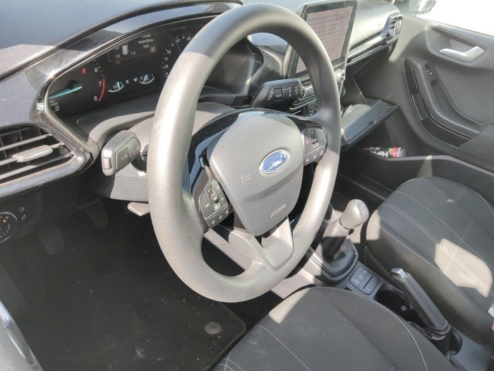 Ford Fiesta 1.1 PFI GLP Trend 55 kW (75 CV) Vehículo usado en Madrid Ford Fiesta 1.1 PFI GLP Trend 55 kW (75 CV) Vehículo usado en Madrid
