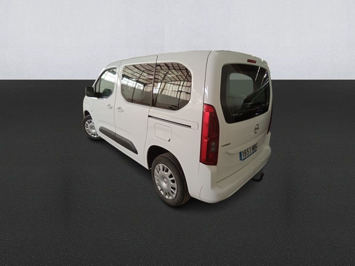 Opel Combo Life 1.5 TD Business Edition Plus L1 75 kW (102 CV) Vehículo usado en Madrid Opel Combo Life 1.5 TD Business Edition Plus L1 75 kW (102 CV) Vehículo usado en Madrid