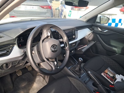 Skoda Kamiq 1.0 TSI Ambition 81 kW (110 CV) 7 Skoda Kamiq 1.0 TSI Ambition 81 kW (110 CV) 7